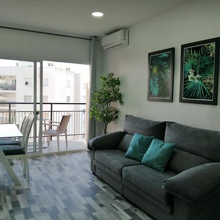 Precioso Apartamento en Benalmadena enfrente de Puerto Marina Apartment Bagian luar foto