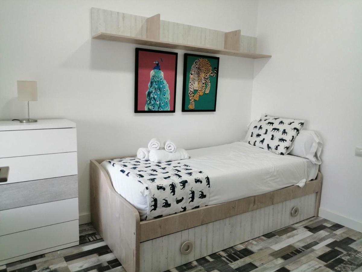 Precioso Apartamento en Benalmadena enfrente de Puerto Marina Apartment Bagian luar foto